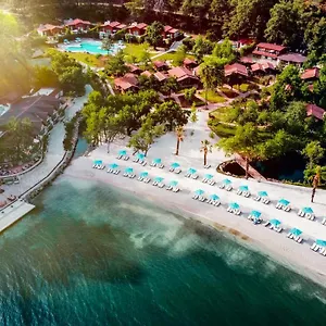 https://the-bay-beach.turkeyfethiyehotels.com